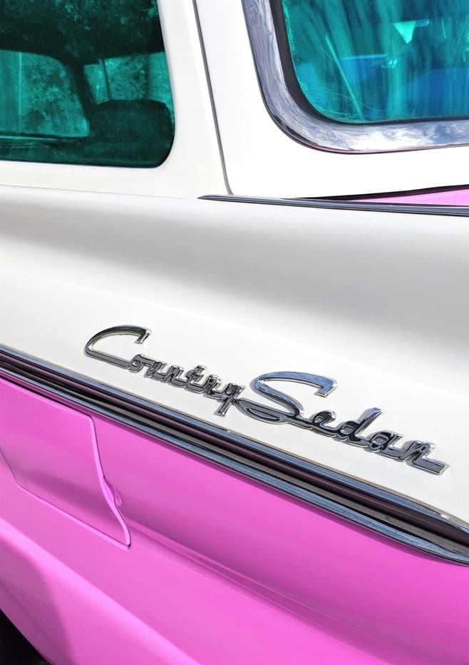 Country Sedan Vintage Car By Tom Windeknecht