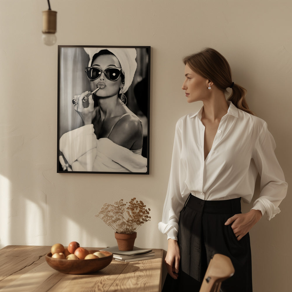 Audrey Hepburn 1940s Wall Art Photography,diningroom,timber border