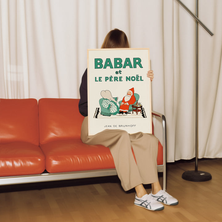 Babar at Christmas,living room,timber border