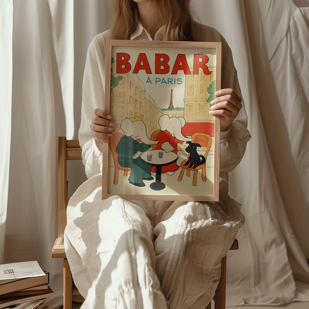 Babar in Paris, bedroom,timber border