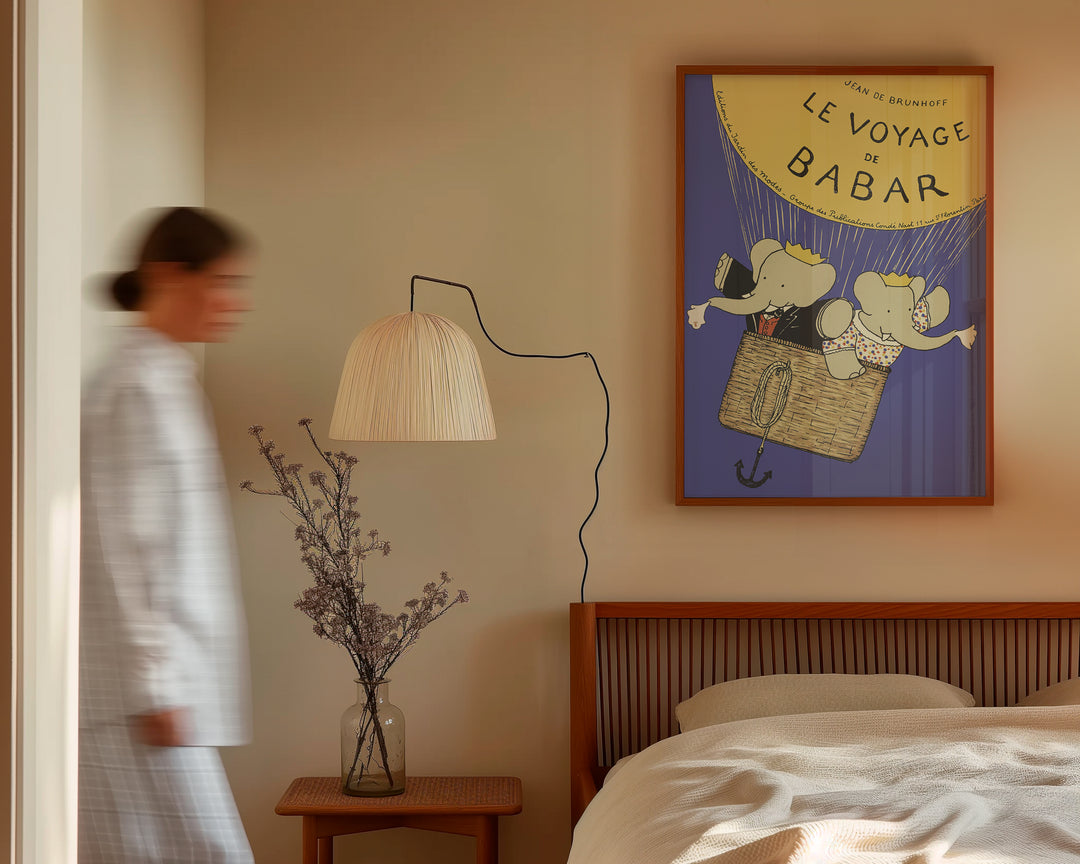 Babar Le Voyage Air Balloon Print,bedroom,timber border