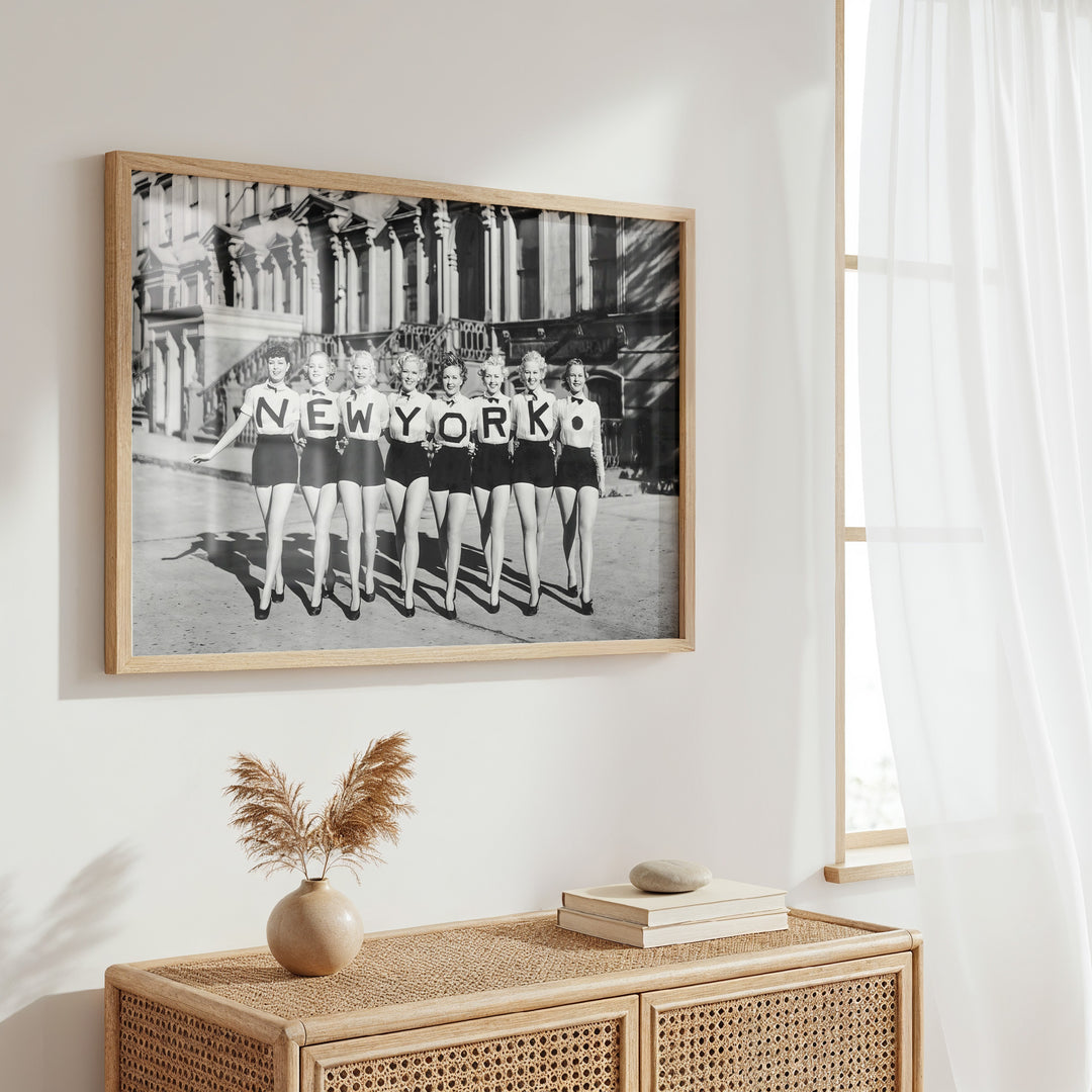 New York Chorus Vintage Landscape Wall Art