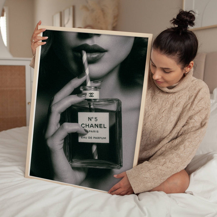 Chanel No.5 Drinking Perfume Vintage Photograph wall - art - picture - poster