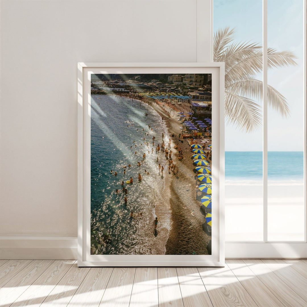 photo of beach leaning on wall