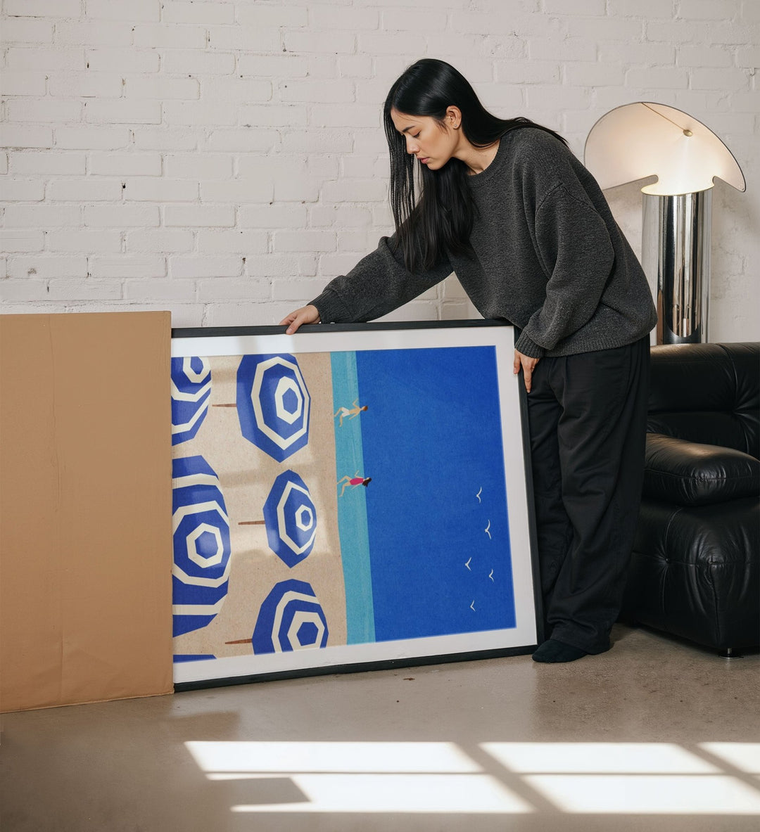 unboxing of blue and white parasol artwork