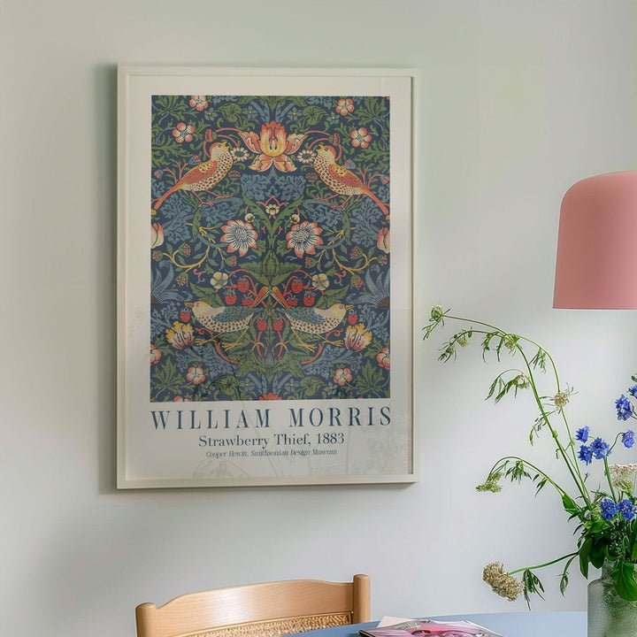Strawberry Thief by William Morris 1883,diningroom,timber border
